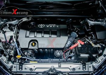 Kiểm tra động cơ cần phải thay thế dây đai nếu có dấu hiệu mòn và rạn nứt